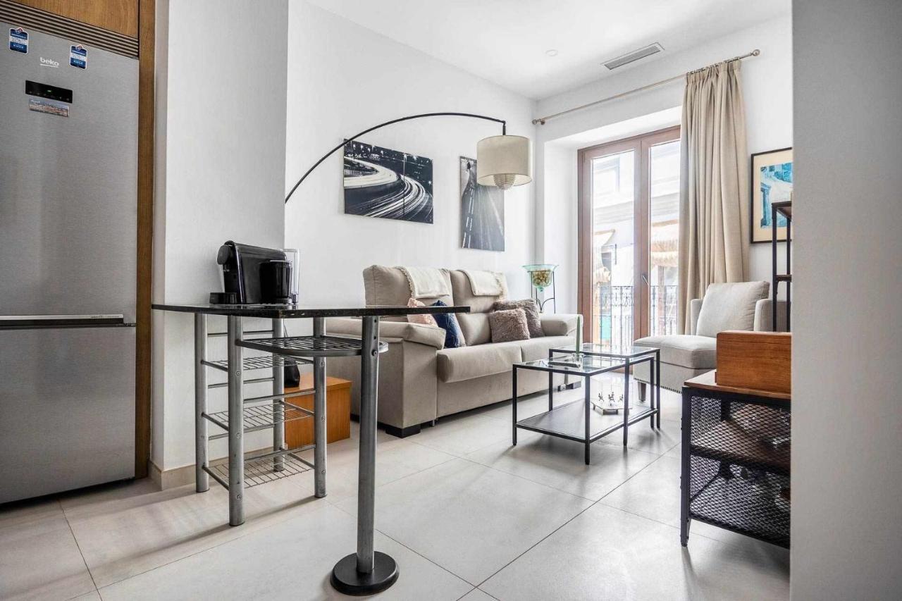 Comfy Away - Apartamento Exclusivo Mercado De Triana Con Balcon Seville Ngoại thất bức ảnh