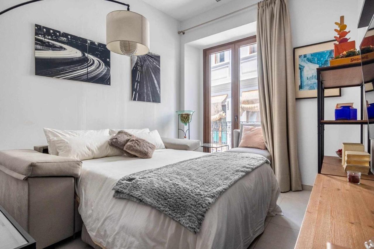 Comfy Away - Apartamento Exclusivo Mercado De Triana Con Balcon Seville Ngoại thất bức ảnh