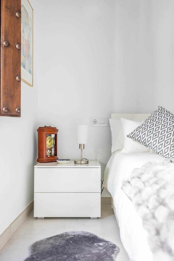 Comfy Away - Apartamento Exclusivo Mercado De Triana Con Balcon Seville Ngoại thất bức ảnh